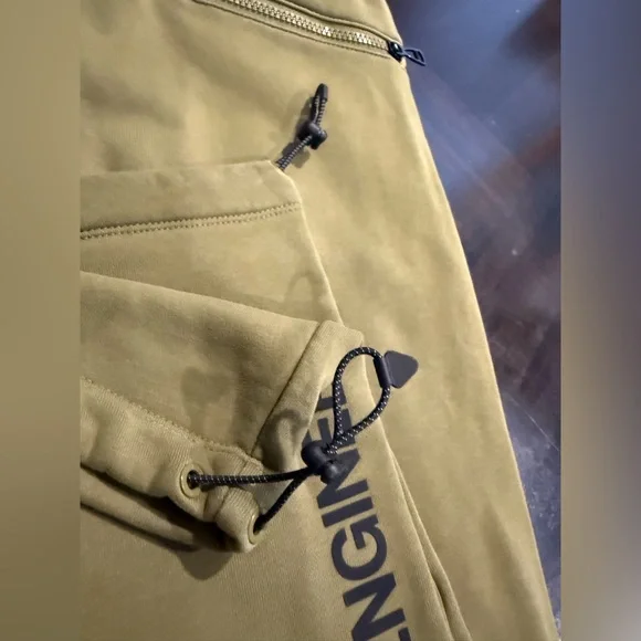 Jordan Olive Green Sweatpants Size XS 23 Engineered